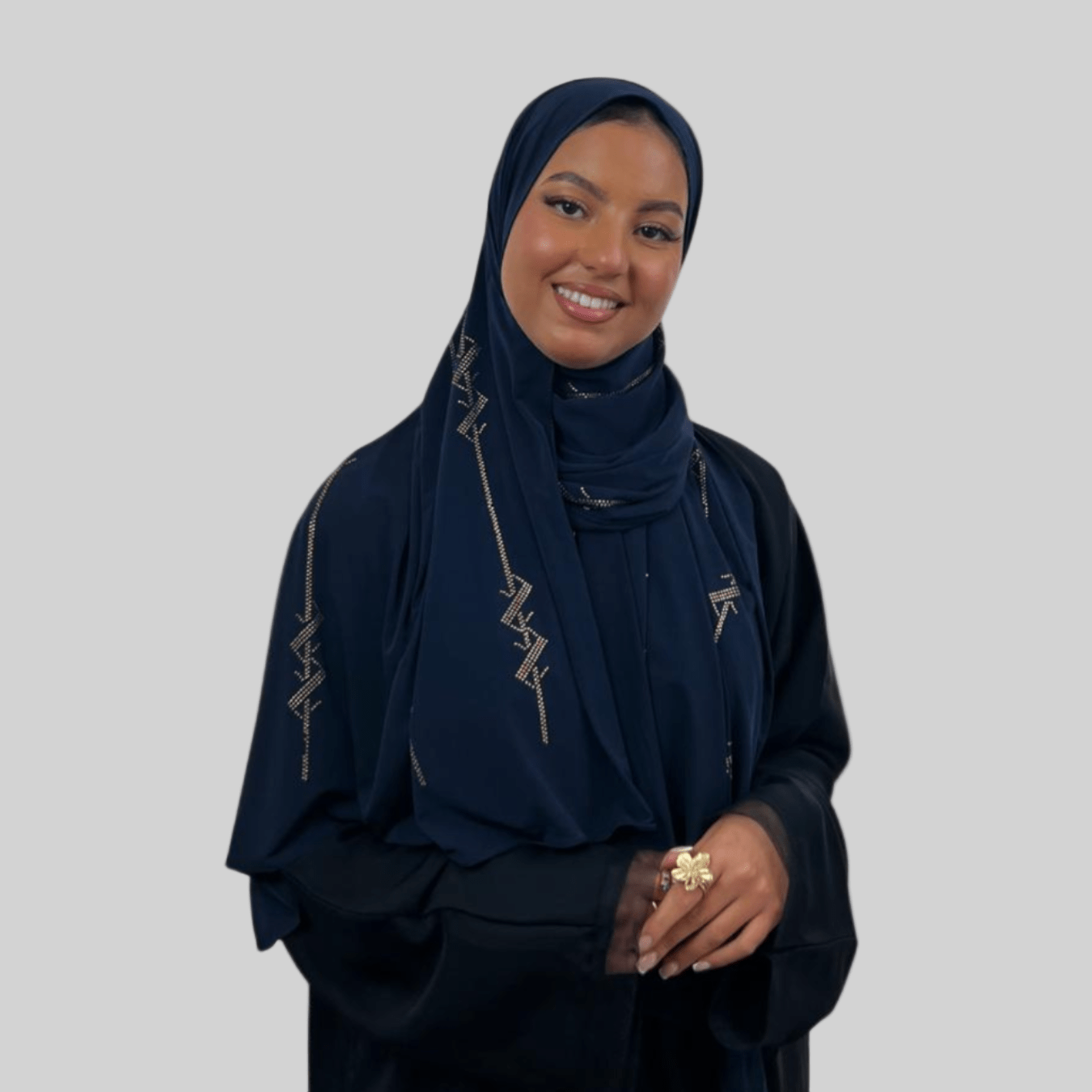 Hijab Jersey Premium Strass Spirales 3 – Bleu Marine N°2 - MonHijab.fr