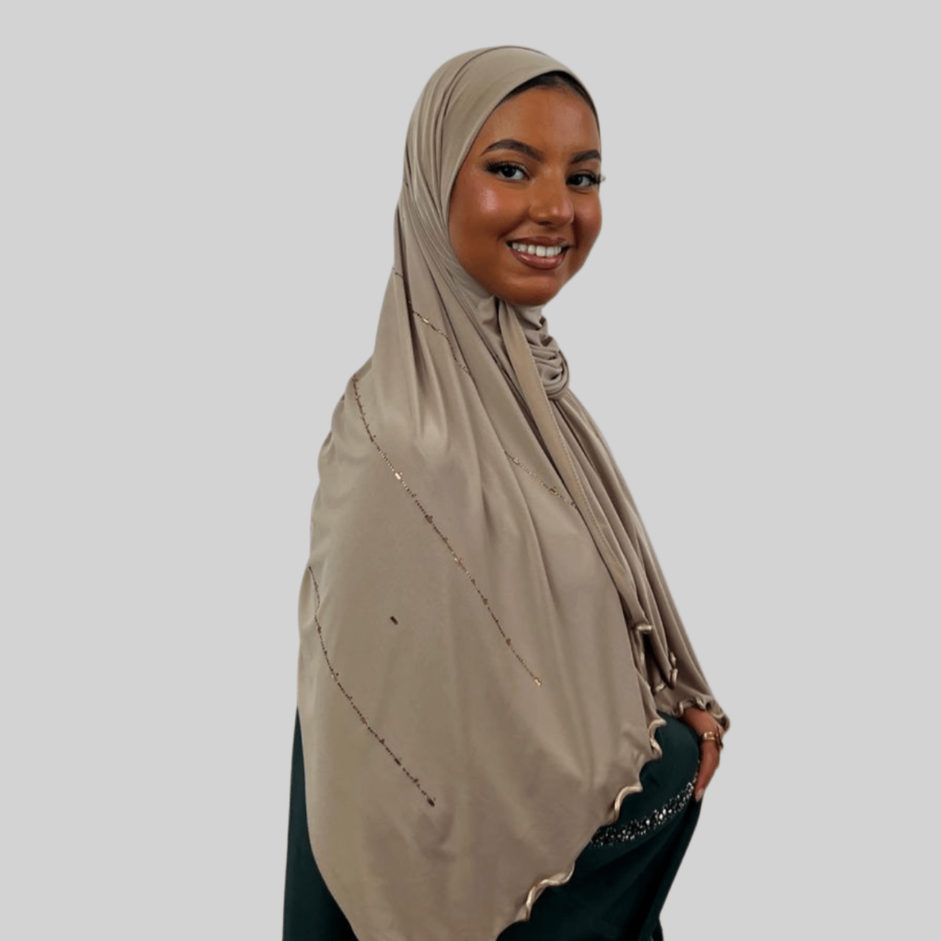 Hijab Jersey Premium Strass Diamants 2 – Beige Foncé N°5 - MonHijab.fr